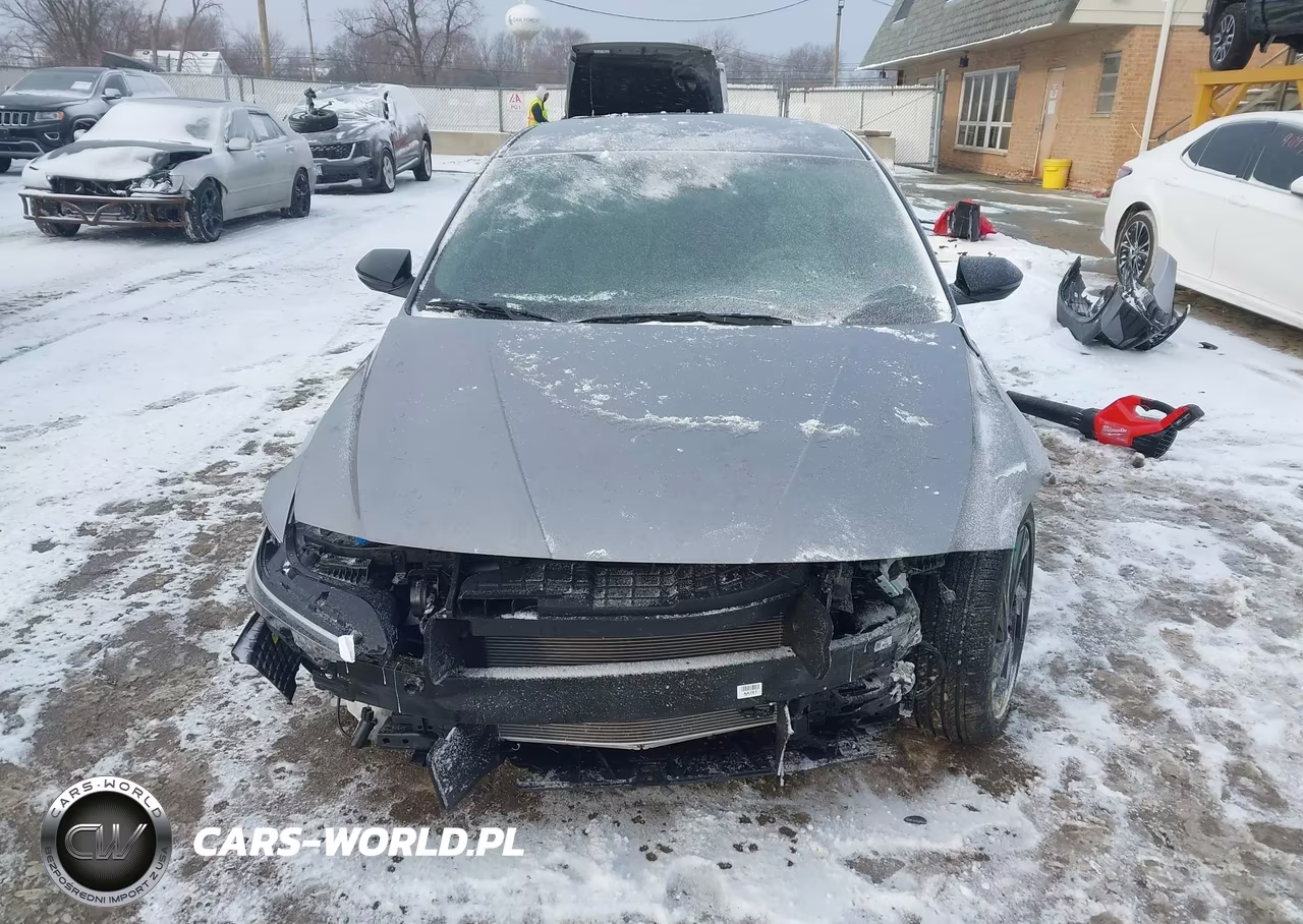 2026 Hyundai Elantra Sel Sport VIN:KMHLM4DG5TU110549 - 12