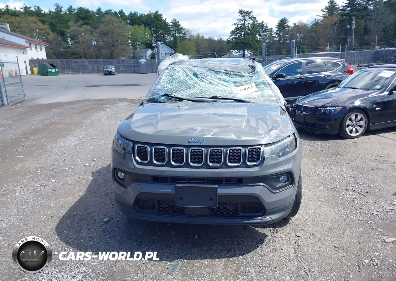 2024 Jeep Compass Latitude 4X4 VIN:3C4NJDBN5RT606929 - 13