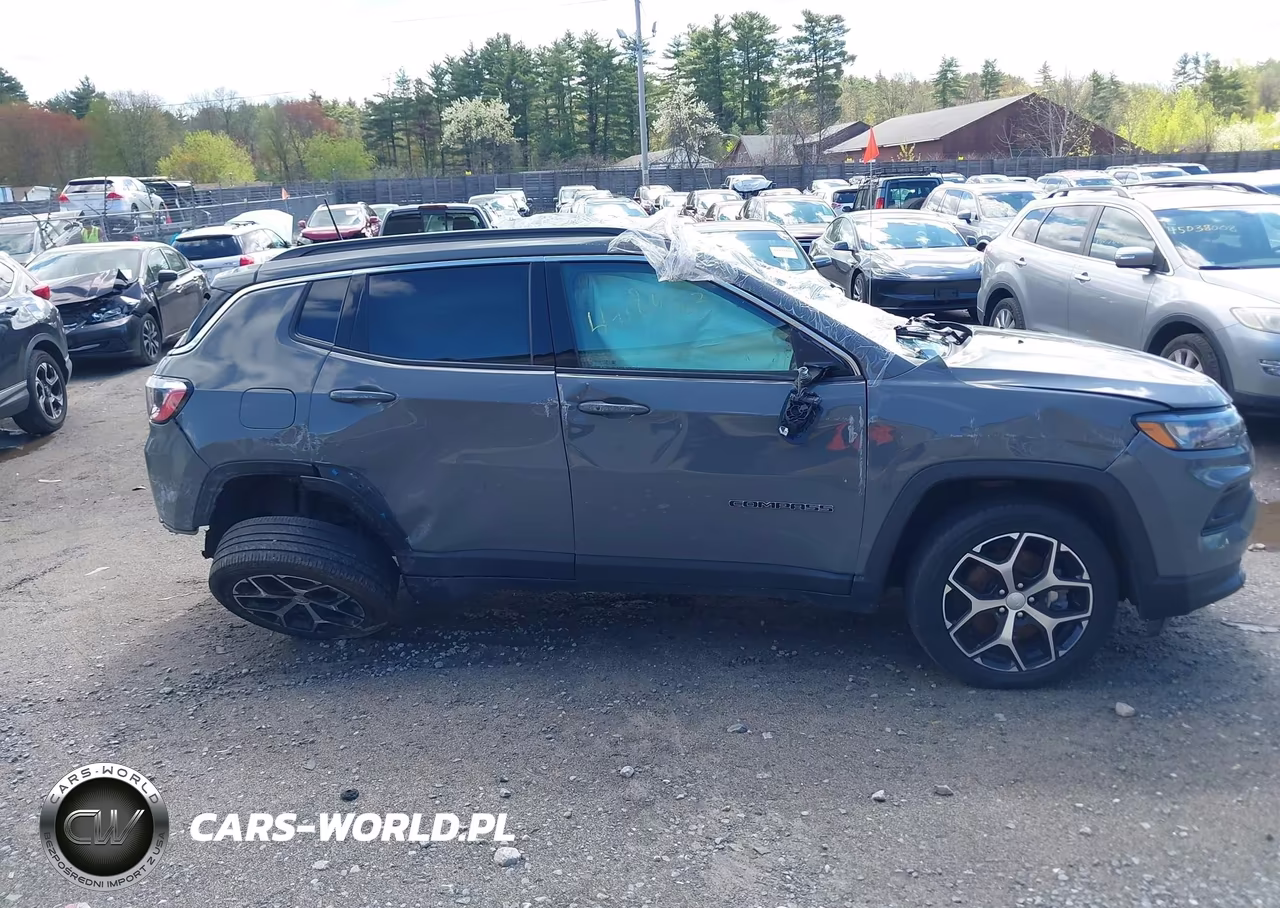 2024 Jeep Compass Latitude 4X4 VIN:3C4NJDBN5RT606929 - 14