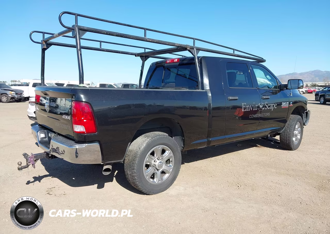 2016 Ram 2500 Lone Star VIN:3C6UR5ML2GG342474 - 4