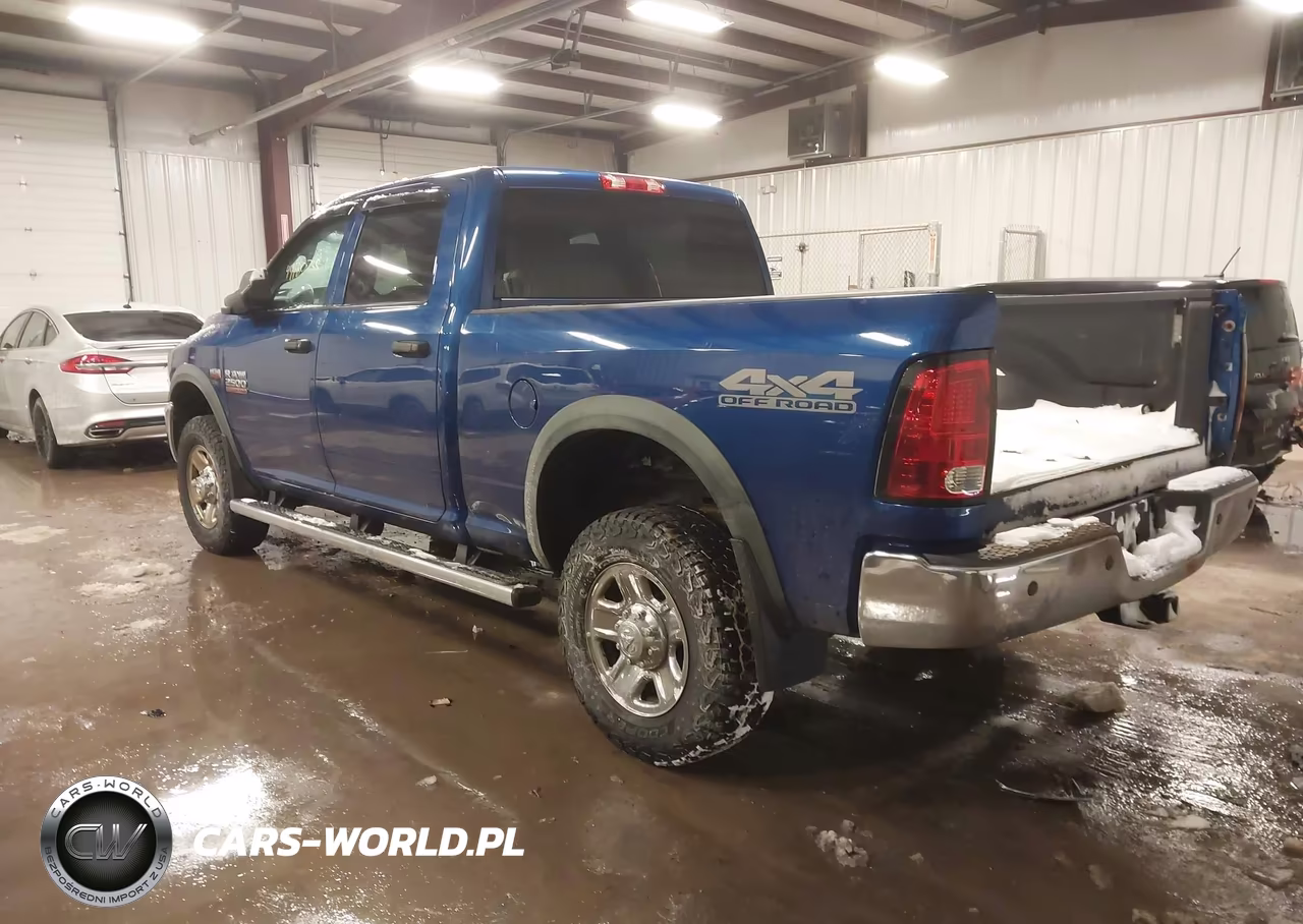 2017 Ram 2500 Tradesman 4X4 6'4 Box VIN:3C6UR5CJ7HG551307 - 3