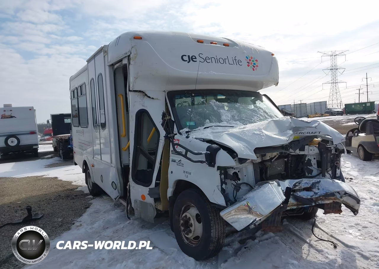 2016 Ford E-350 Cutaway