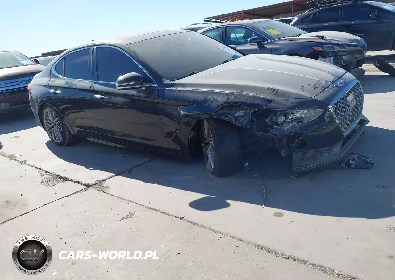 2020 Genesis G70 2.0T Rwd