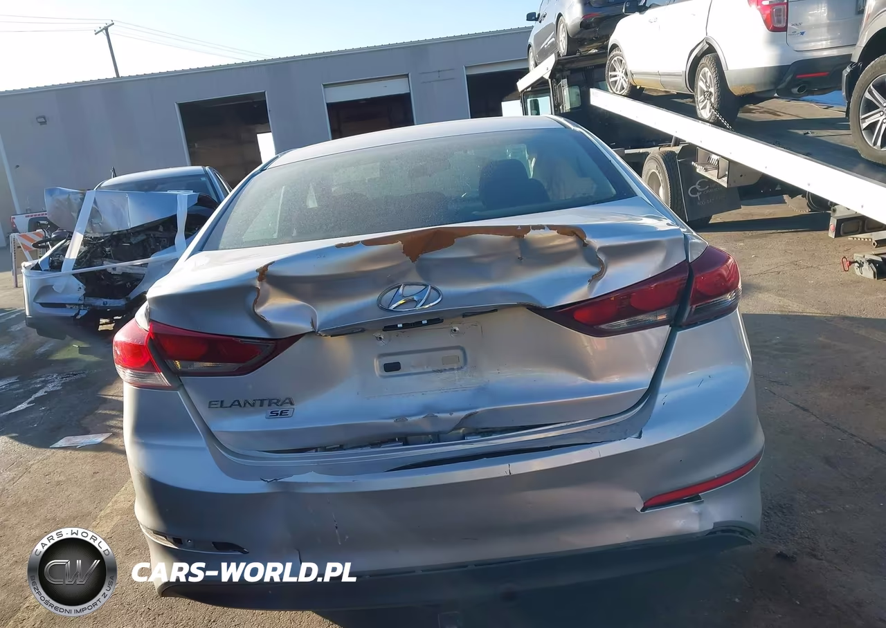 2018 Hyundai Elantra Se VIN:5NPD74LF9JH284852 - 16