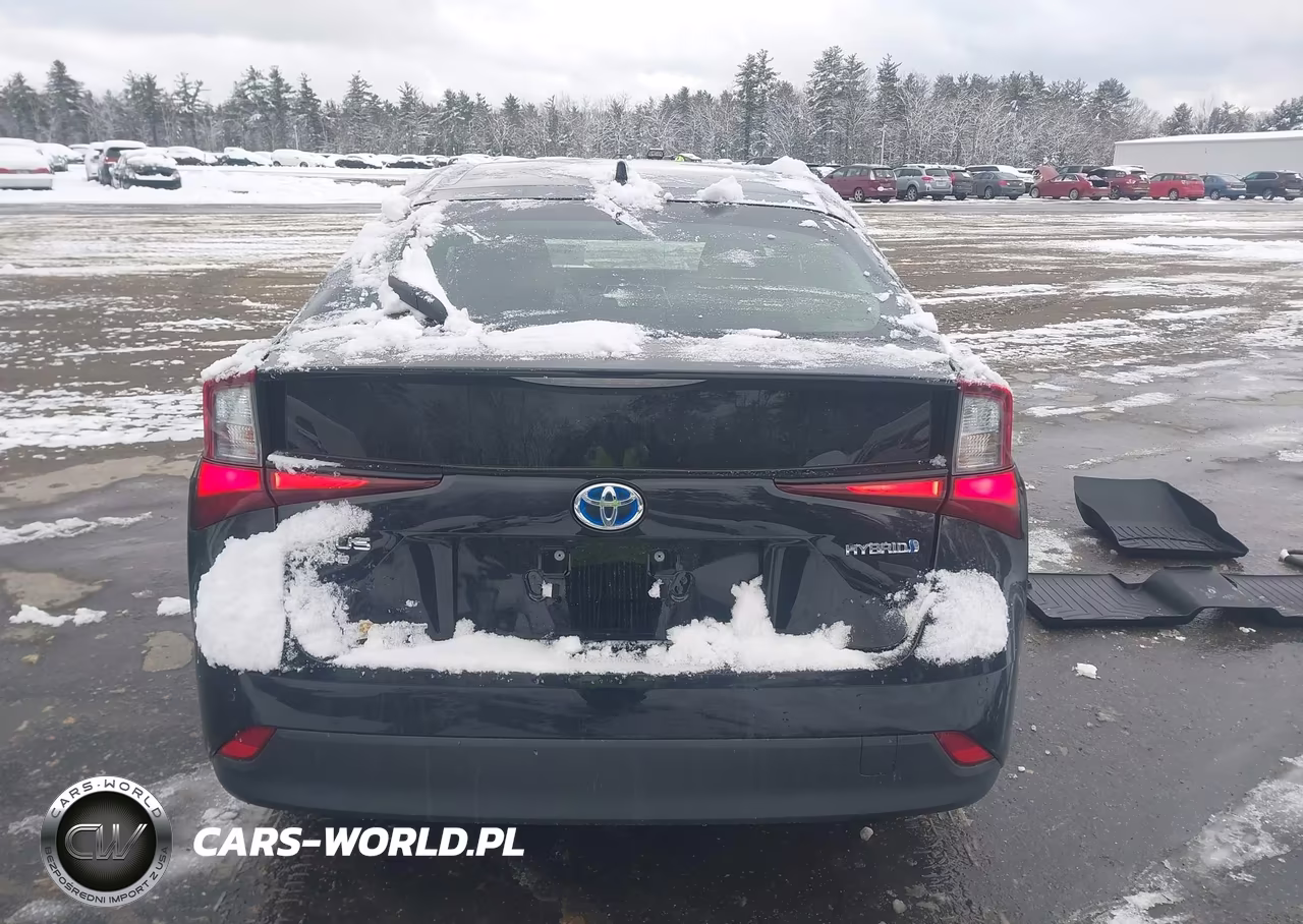 2021 Toyota Prius Le Awd-E VIN:JTDL9MFU2M3026902 - 17
