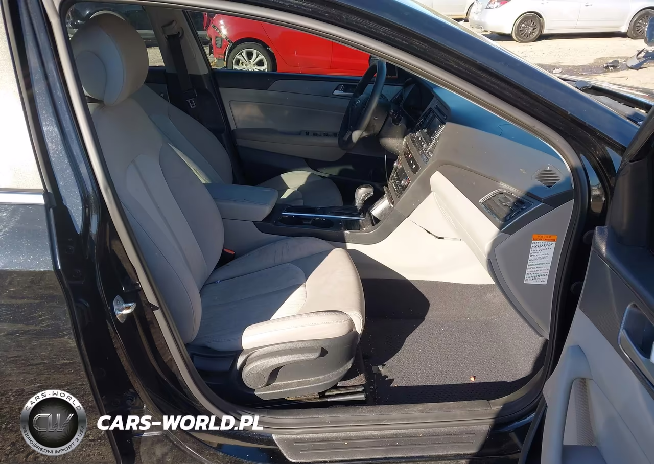 2016 Hyundai Sonata Hybrid Se VIN:KMHE24L17GA018586 - 5