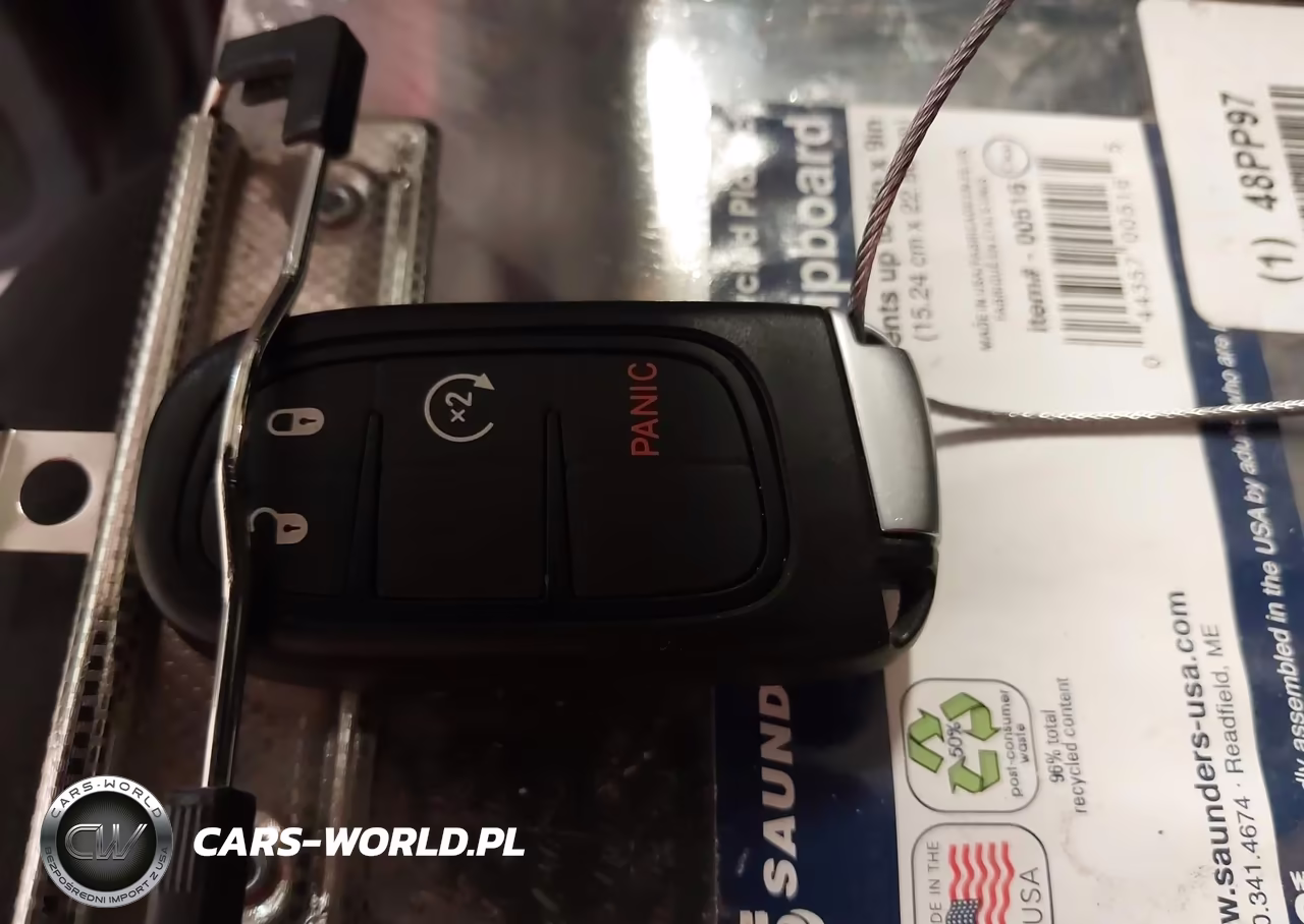 2020 Jeep Cherokee Trailhawk 4X4 VIN:1C4PJMBX4LD589984 - 11