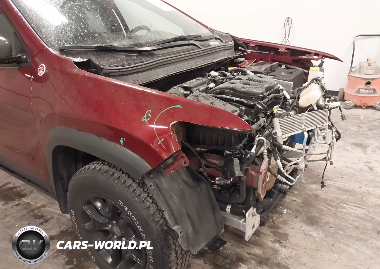 2020 Jeep Cherokee Trailhawk 4X4 VIN:1C4PJMBX4LD589984 - 18
