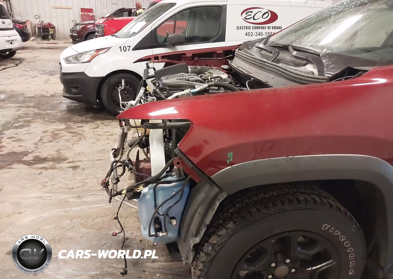 2020 Jeep Cherokee Trailhawk 4X4 VIN:1C4PJMBX4LD589984 - 19