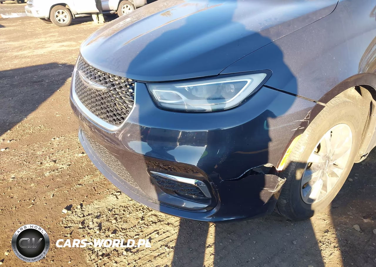 2021 Chrysler Pacifica Touring L VIN:2C4RC1BG5MR527347 - 6