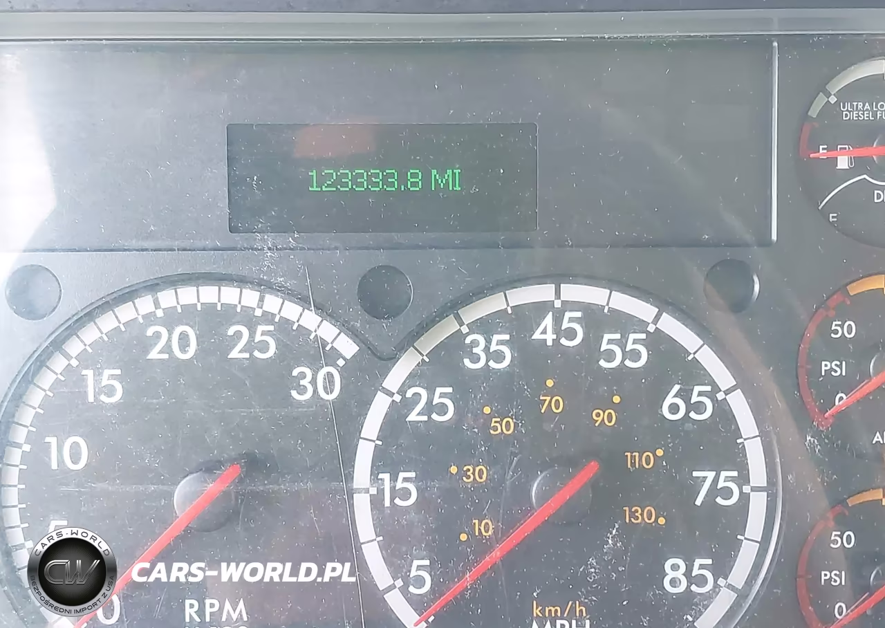 2020 Freightliner M2 106 VIN:3ALACWFC6LDME9890 - 5