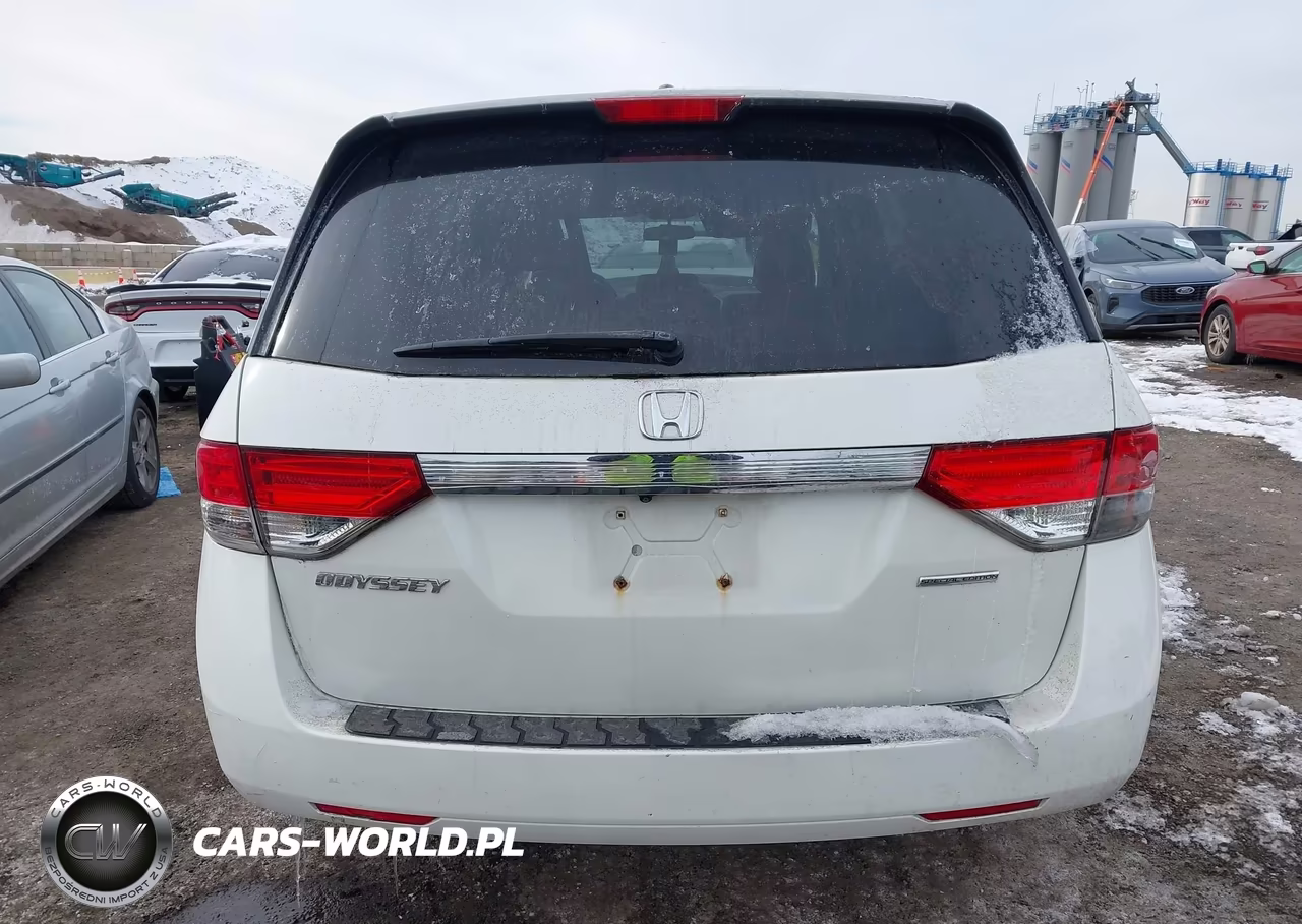 2016 Honda Odyssey Se VIN:5FNRL5H34GB162185 - 16