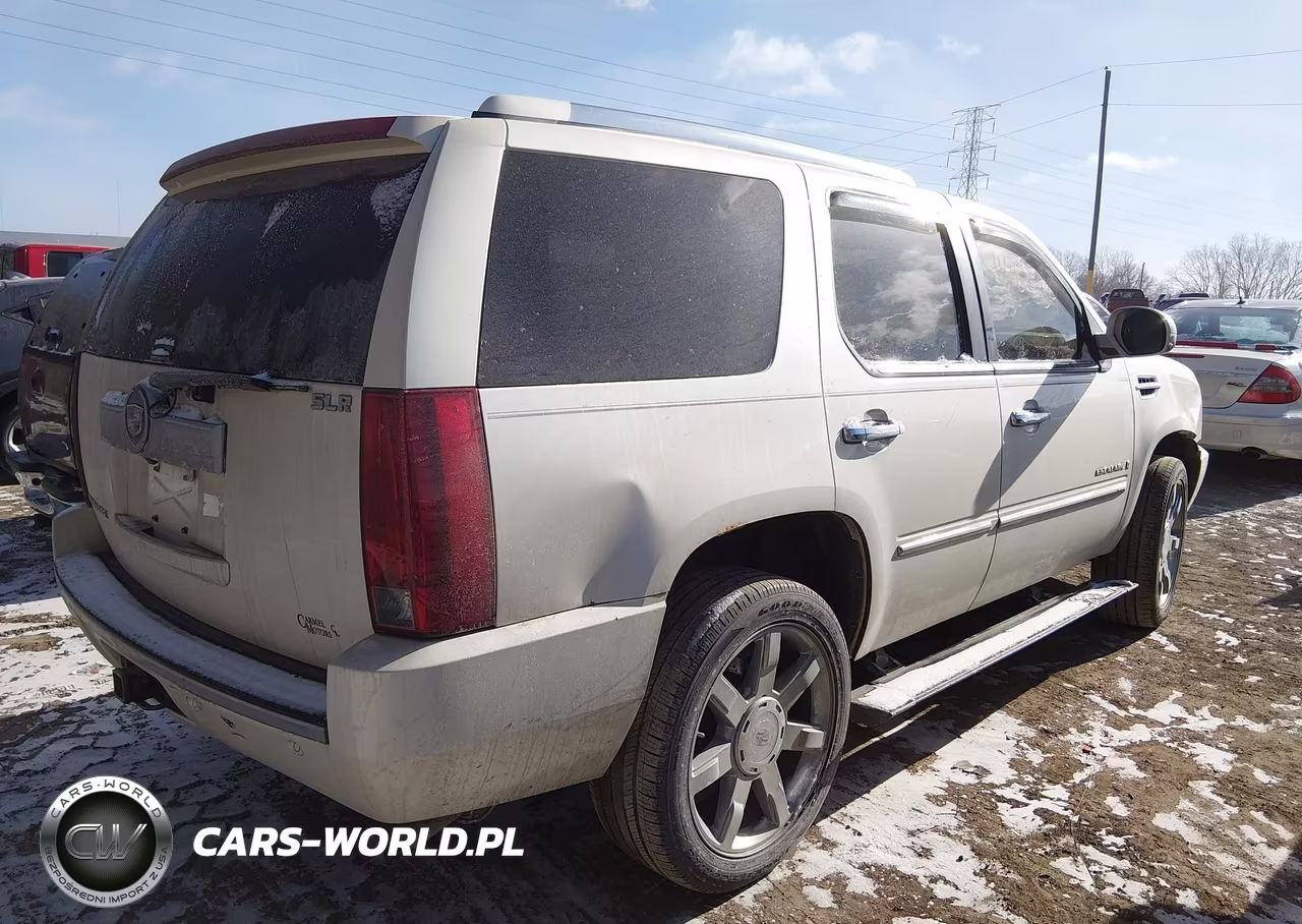 2007 Cadillac Escalade Standard VIN:1GYFK63867R332162 - 4