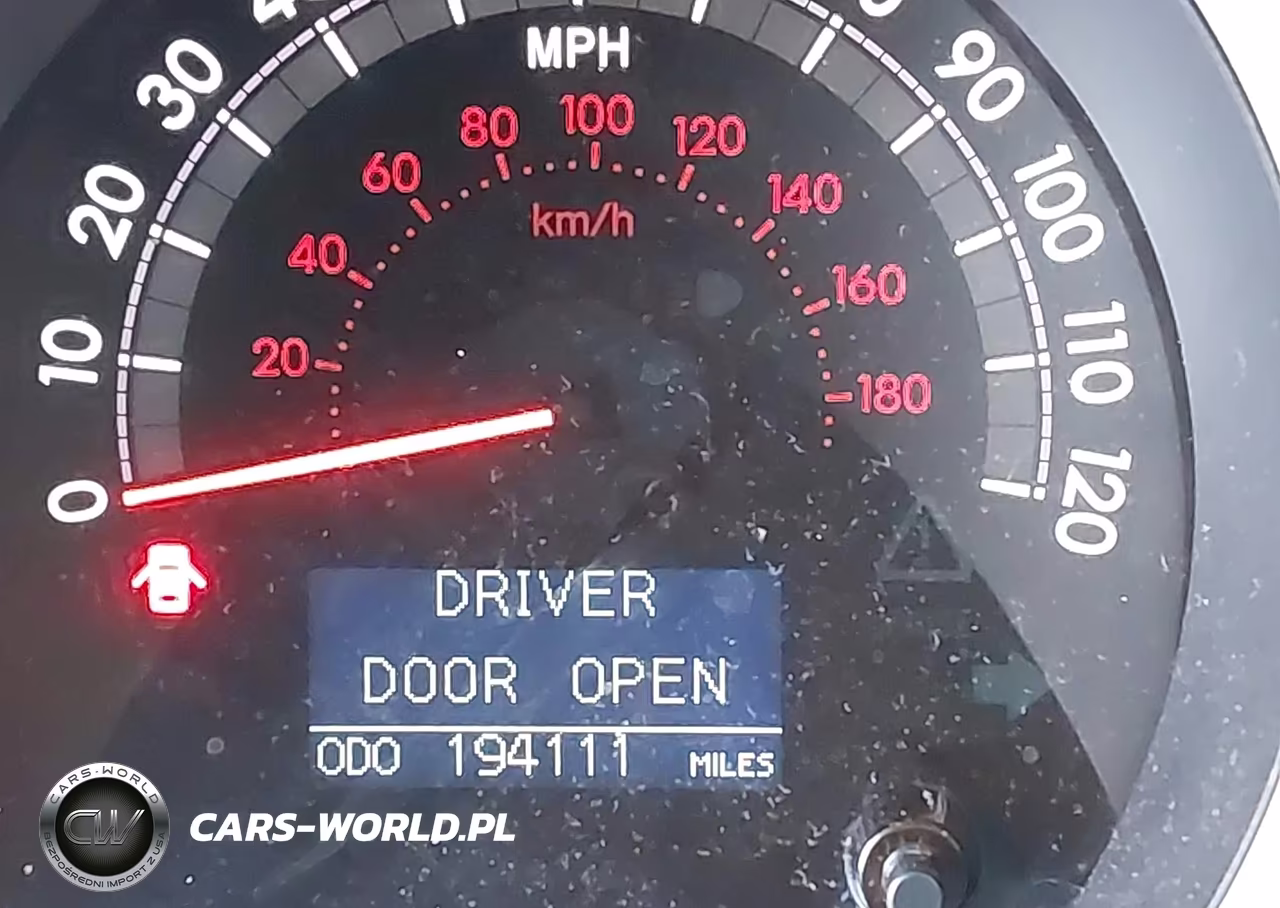 2011 Toyota Sequoia Platinum 5.7L V8 VIN:5TDDY5G15BS045098 - 15