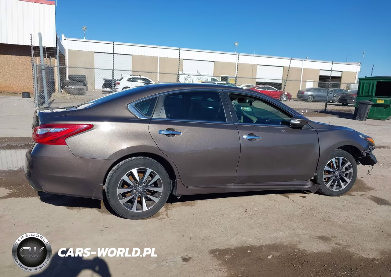 2017 Nissan Altima 2.5 VIN:1N4AL3AP0HC174594 - 12