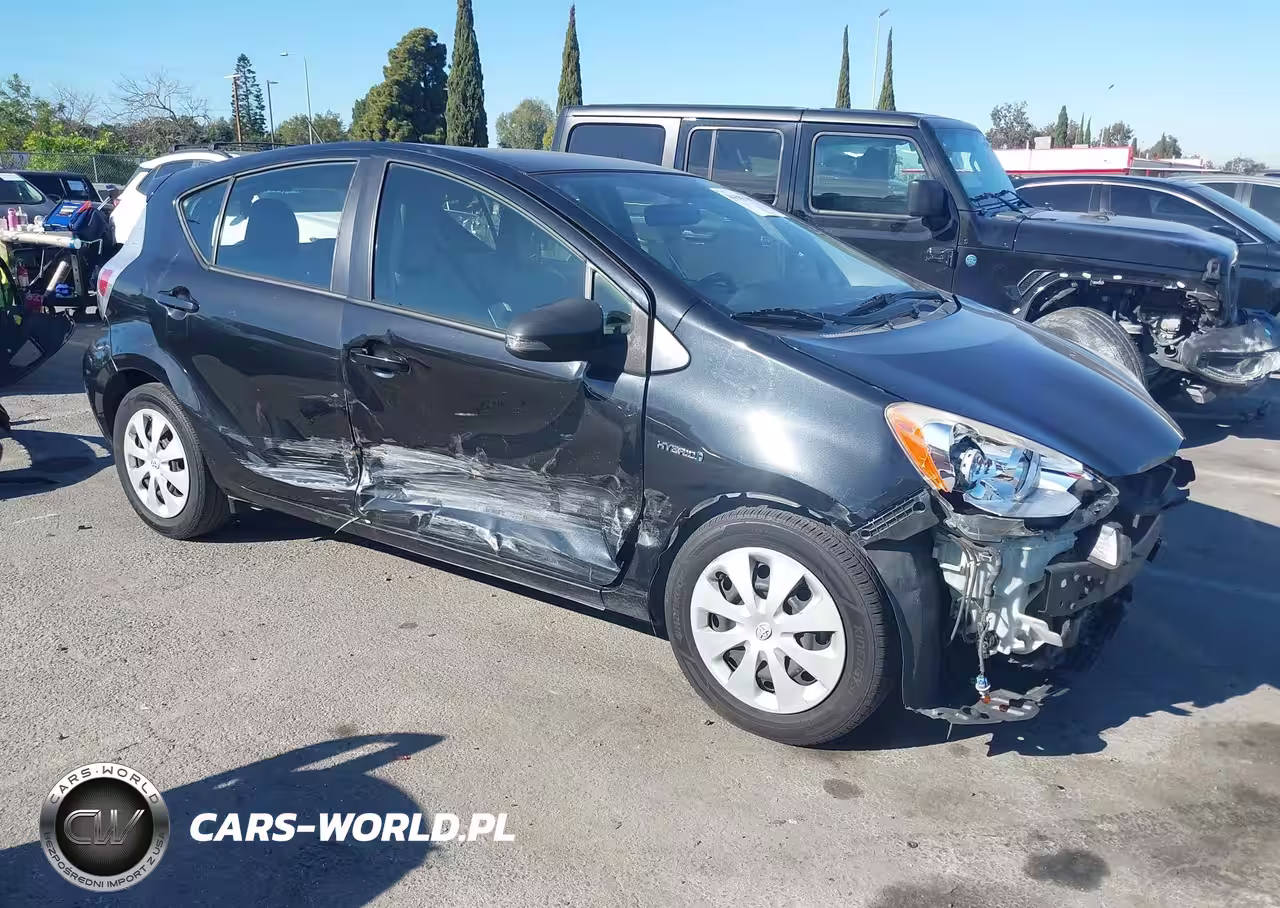 2013 Toyota Prius C One