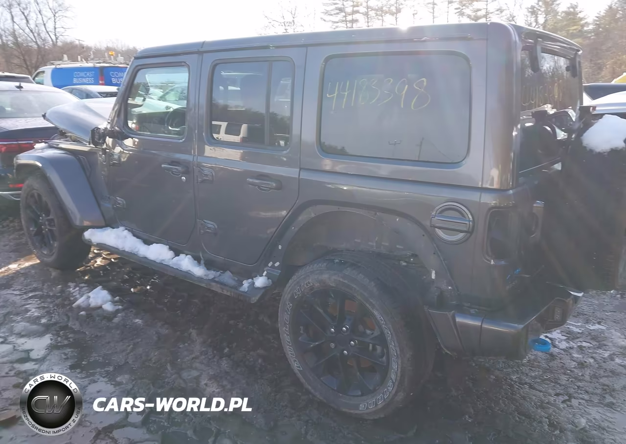 2021 Jeep Wrangler 4Xe Unlimited High Altitude 4X4 VIN:1C4JJXP64MW686213 - 3
