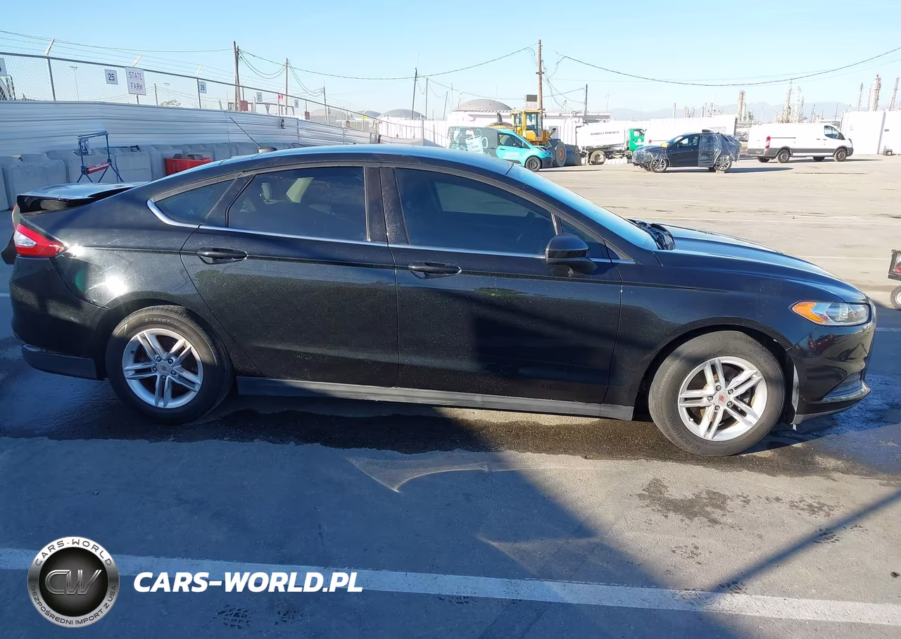 2014 Ford Fusion S VIN:3FA6P0G75ER212981 - 13