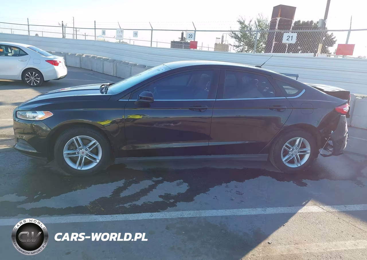 2014 Ford Fusion S VIN:3FA6P0G75ER212981 - 14