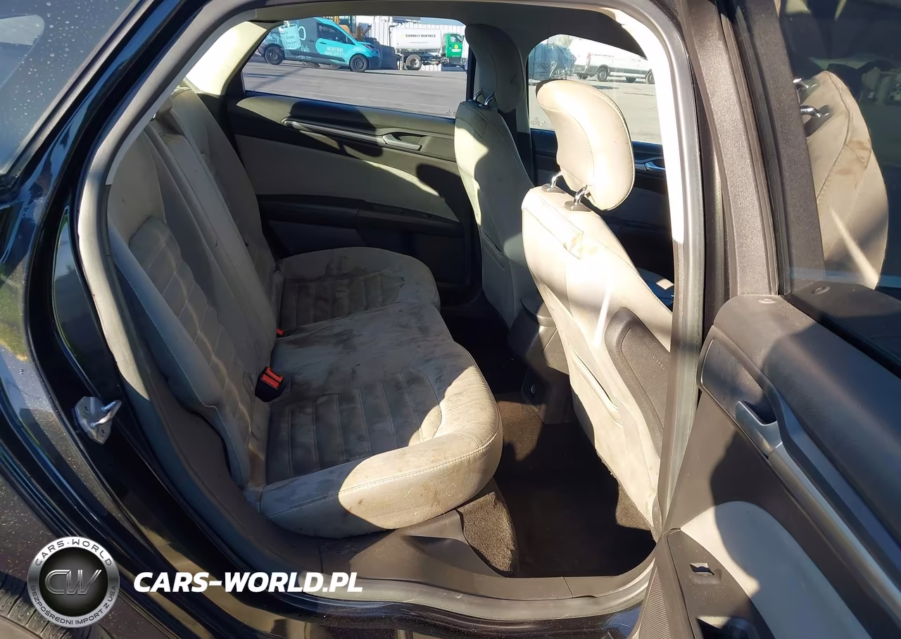 2014 Ford Fusion S VIN:3FA6P0G75ER212981 - 8