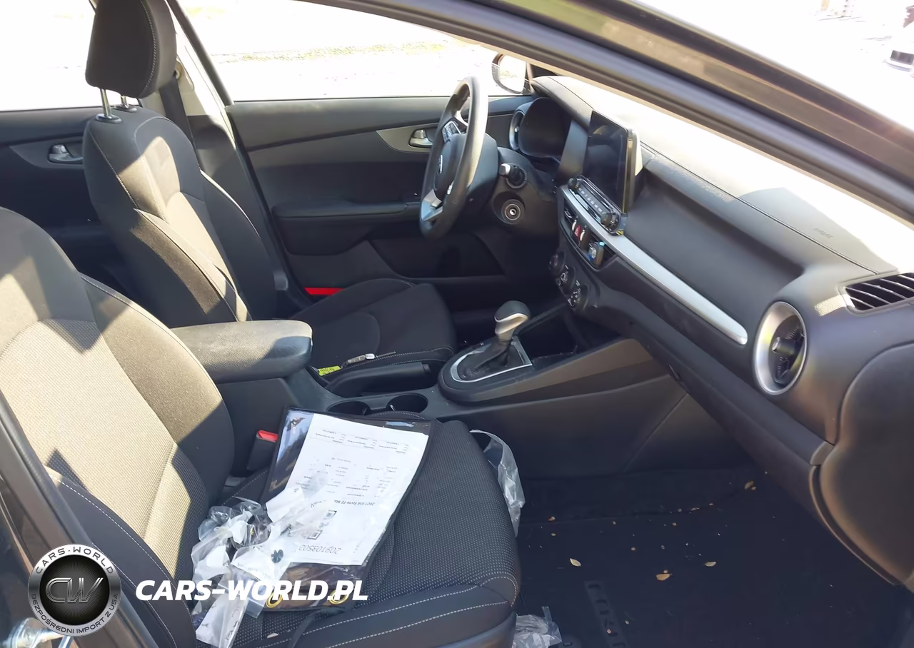 2021 Kia Forte Lxs VIN:3KPF24ADXME301689 - 5