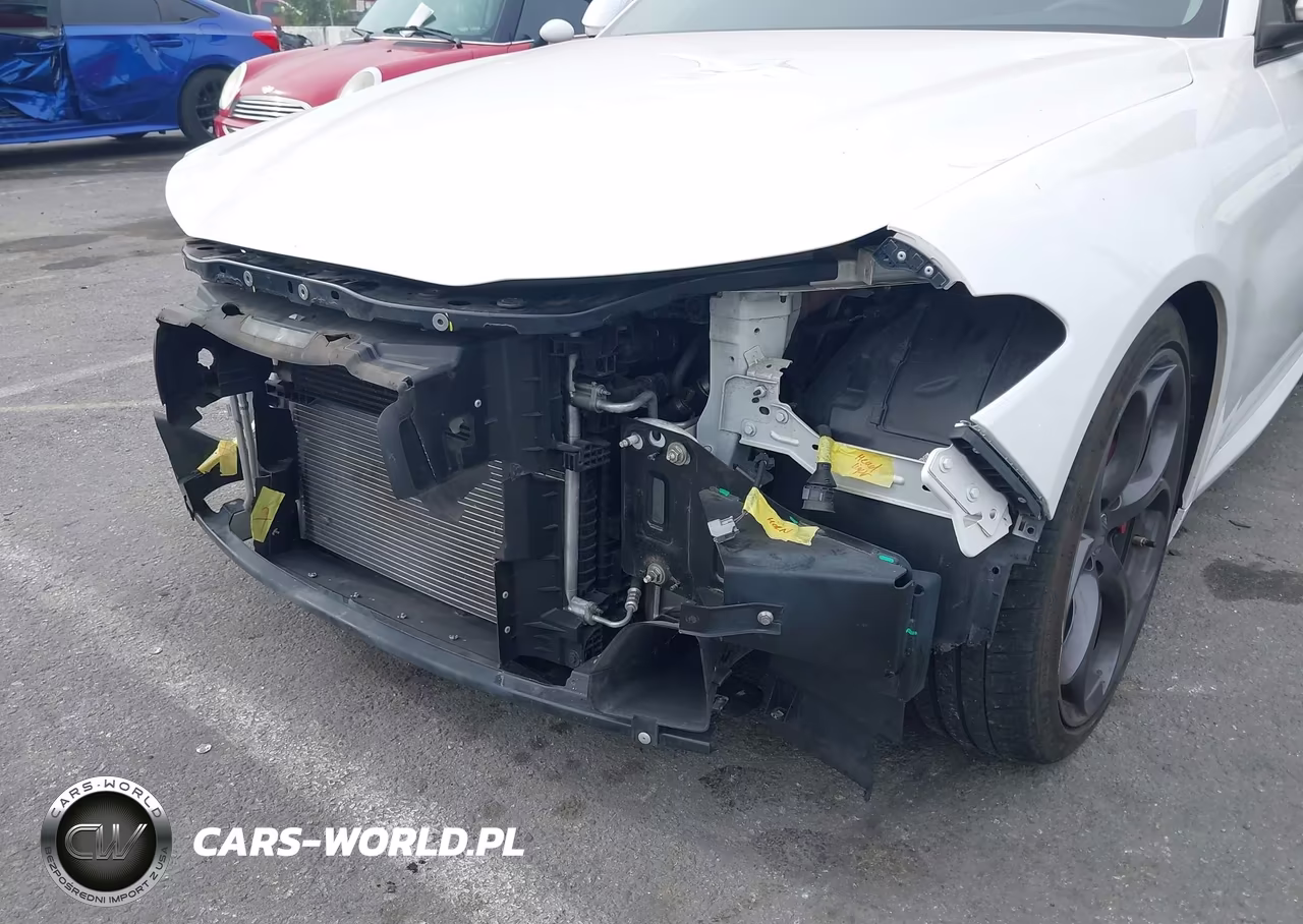 2018 Alfa Romeo Giulia Ti Sport Rwd VIN:ZARFAECNXJ7564913 - 6