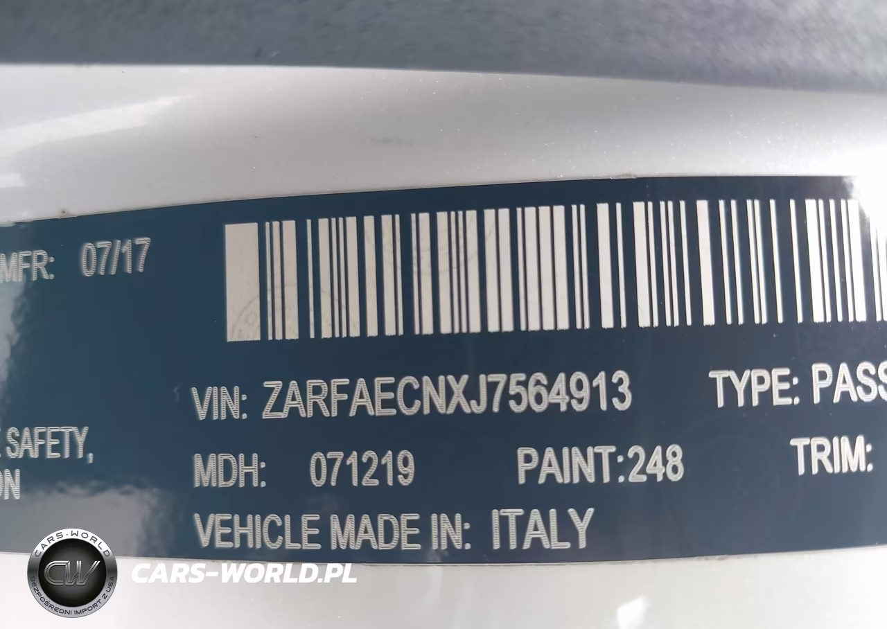 2018 Alfa Romeo Giulia Ti Sport Rwd VIN:ZARFAECNXJ7564913 - 9