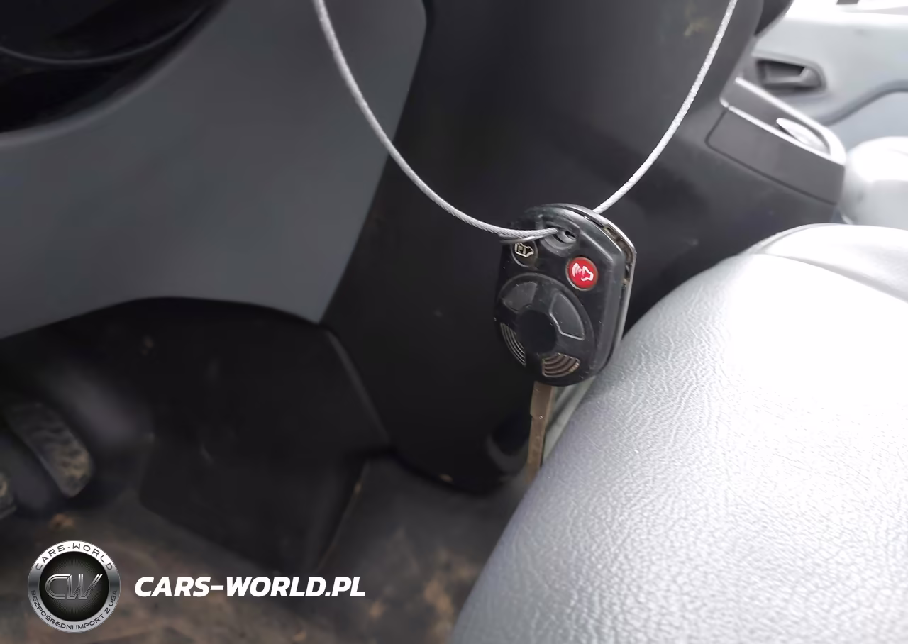 2018 Ford Transit-250 VIN:1FTYR2CM6JKA35327 - 11