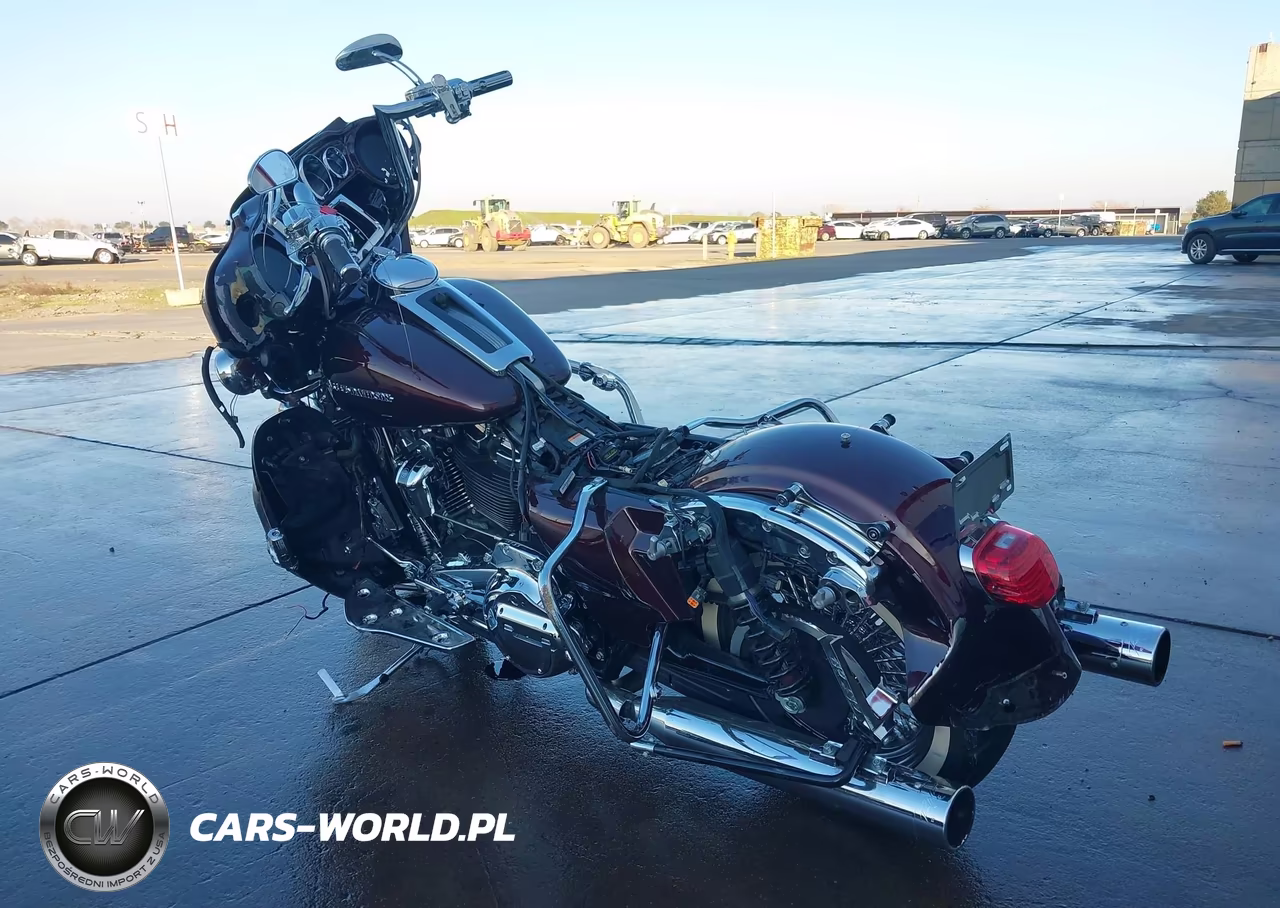 2018 Harley-Davidson Flhtk Ultra Limited VIN:1HD1KED37JB667913 - 3