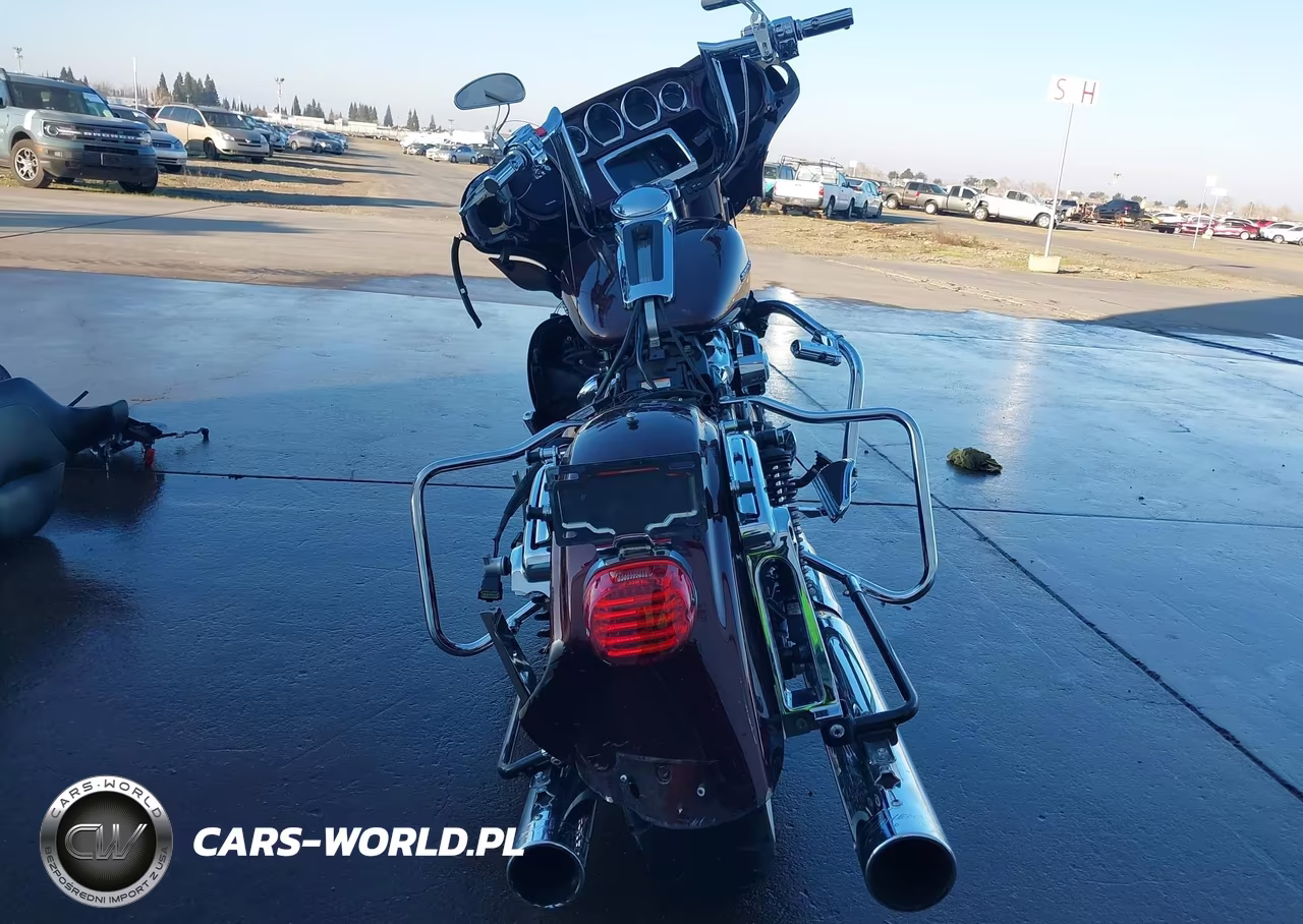 2018 Harley-Davidson Flhtk Ultra Limited VIN:1HD1KED37JB667913 - 6