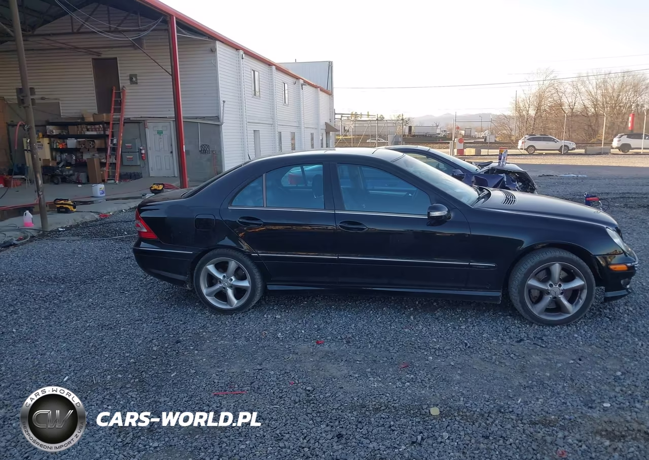 2005 Mercedes-Benz C 230 Kompressor Sport VIN:WDBRF40J75F681718 - 13