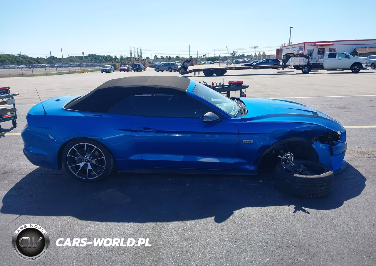 2021 Ford Mustang Ecoboost Premium VIN:1FATP8UD1M5143428 - 14
