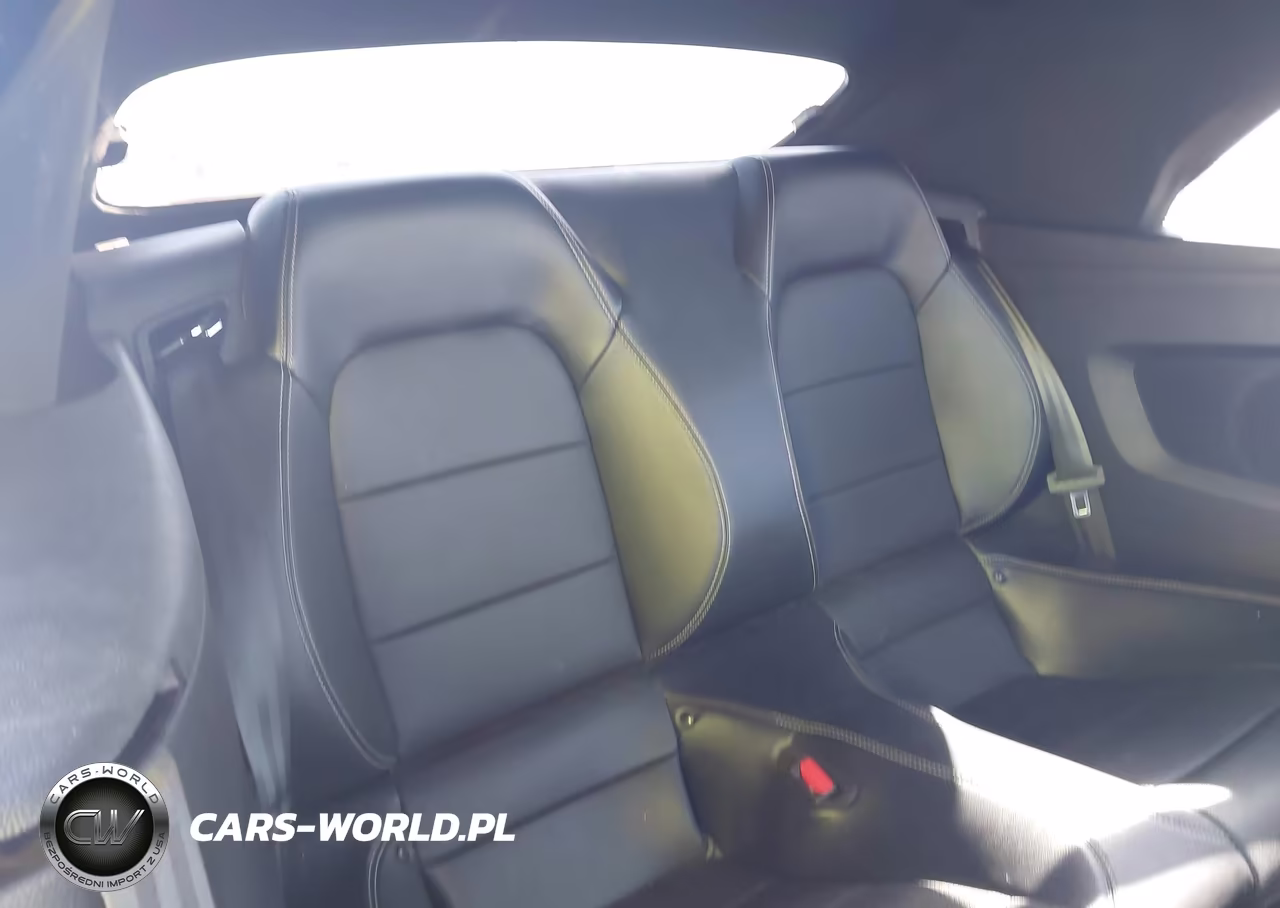 2021 Ford Mustang Ecoboost Premium VIN:1FATP8UD1M5143428 - 8