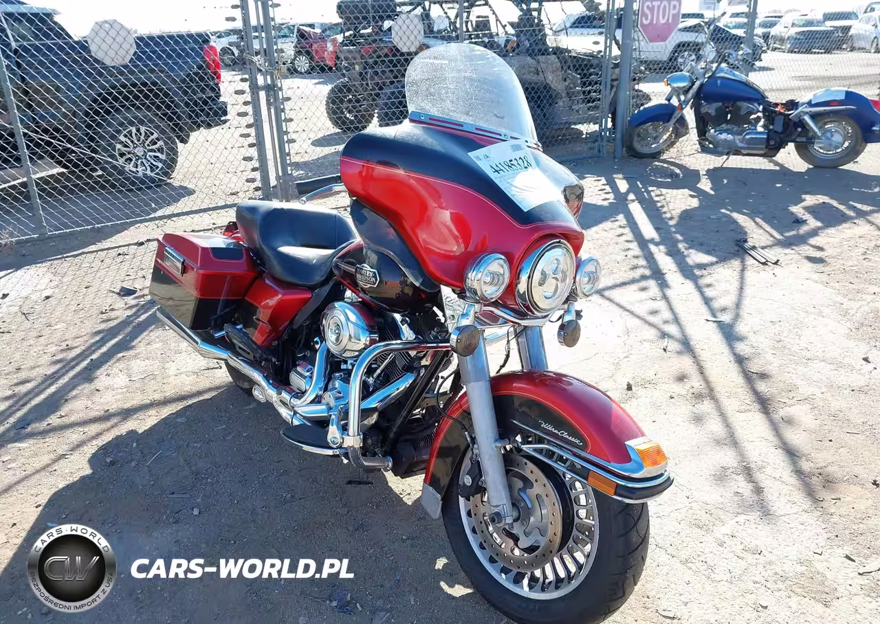 2012 Harley-Davidson Flhtcu Ultra Classic Electra Gld