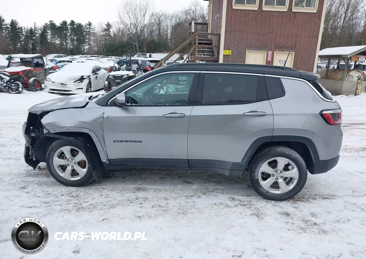 2019 Jeep Compass Latitude 4X4 VIN:3C4NJDBB0KT703287 - 14