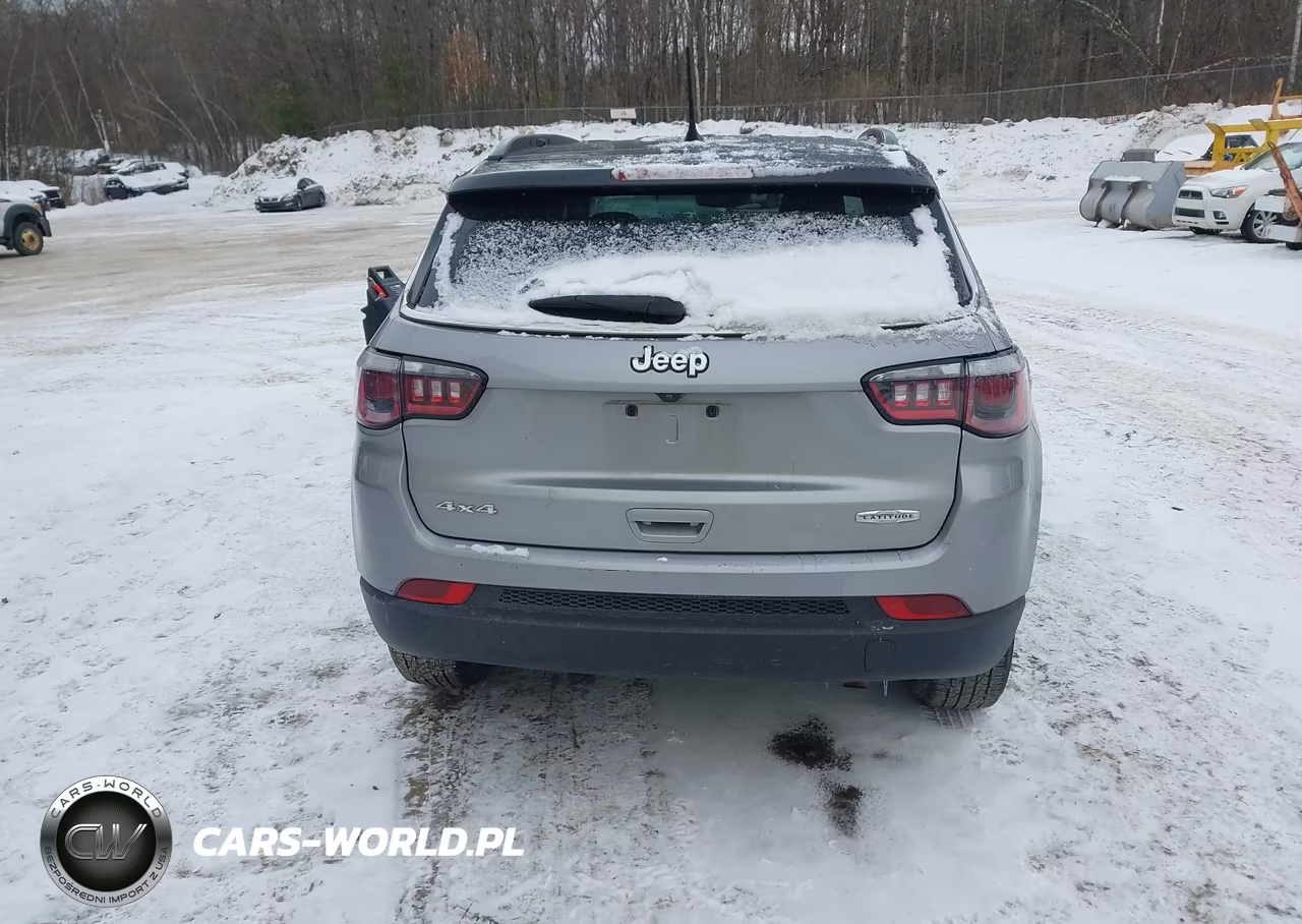 2019 Jeep Compass Latitude 4X4 VIN:3C4NJDBB0KT703287 - 16