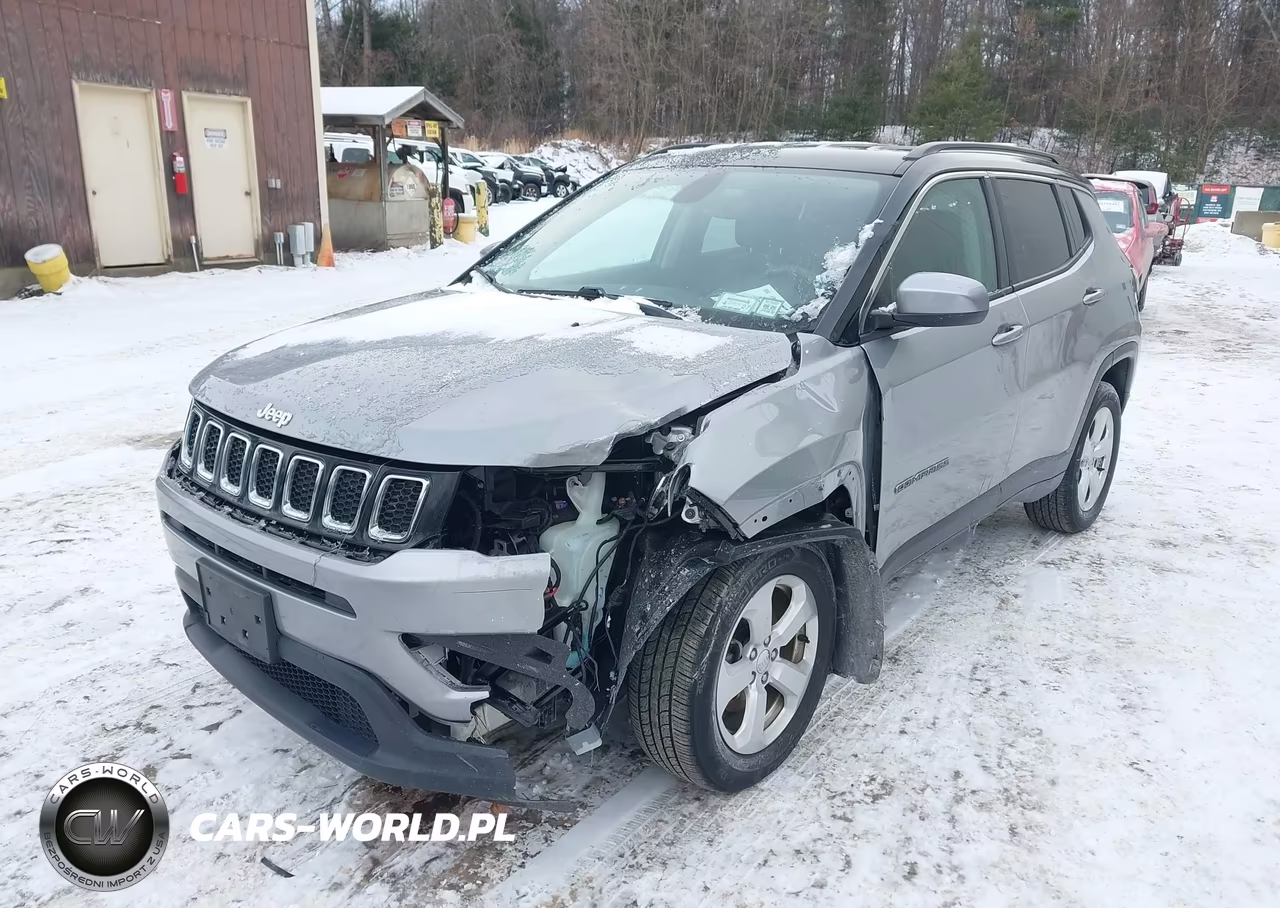 2019 Jeep Compass Latitude 4X4 VIN:3C4NJDBB0KT703287 - 2