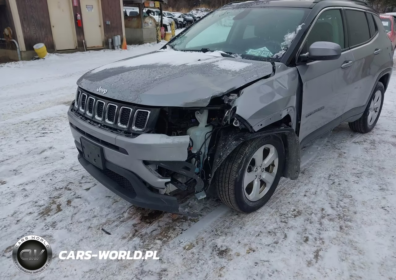 2019 Jeep Compass Latitude 4X4 VIN:3C4NJDBB0KT703287 - 6