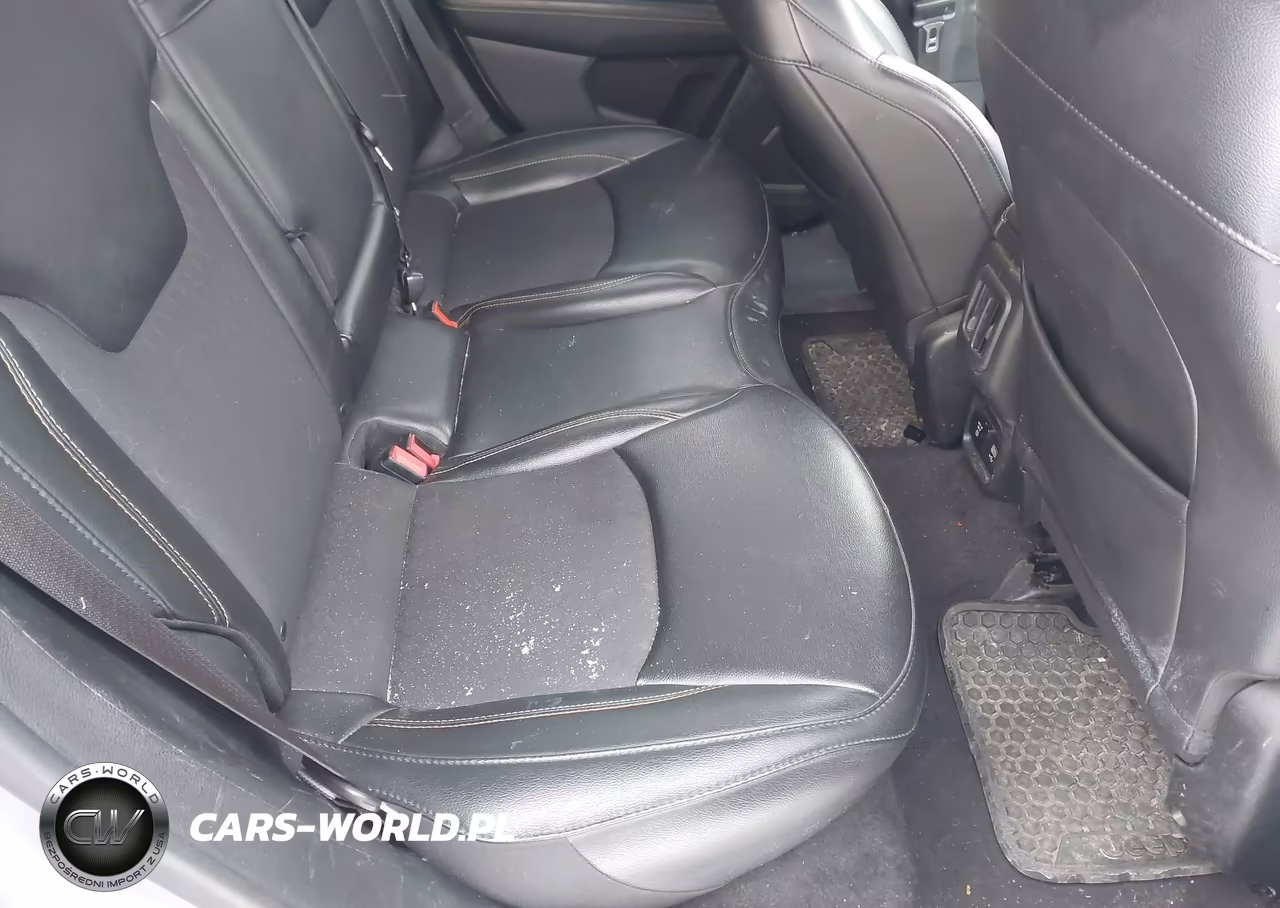 2019 Jeep Compass Latitude 4X4 VIN:3C4NJDBB0KT703287 - 8