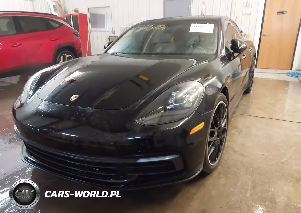 2018 Porsche Panamera 4 VIN:WP0AA2A76JL112116 - 2