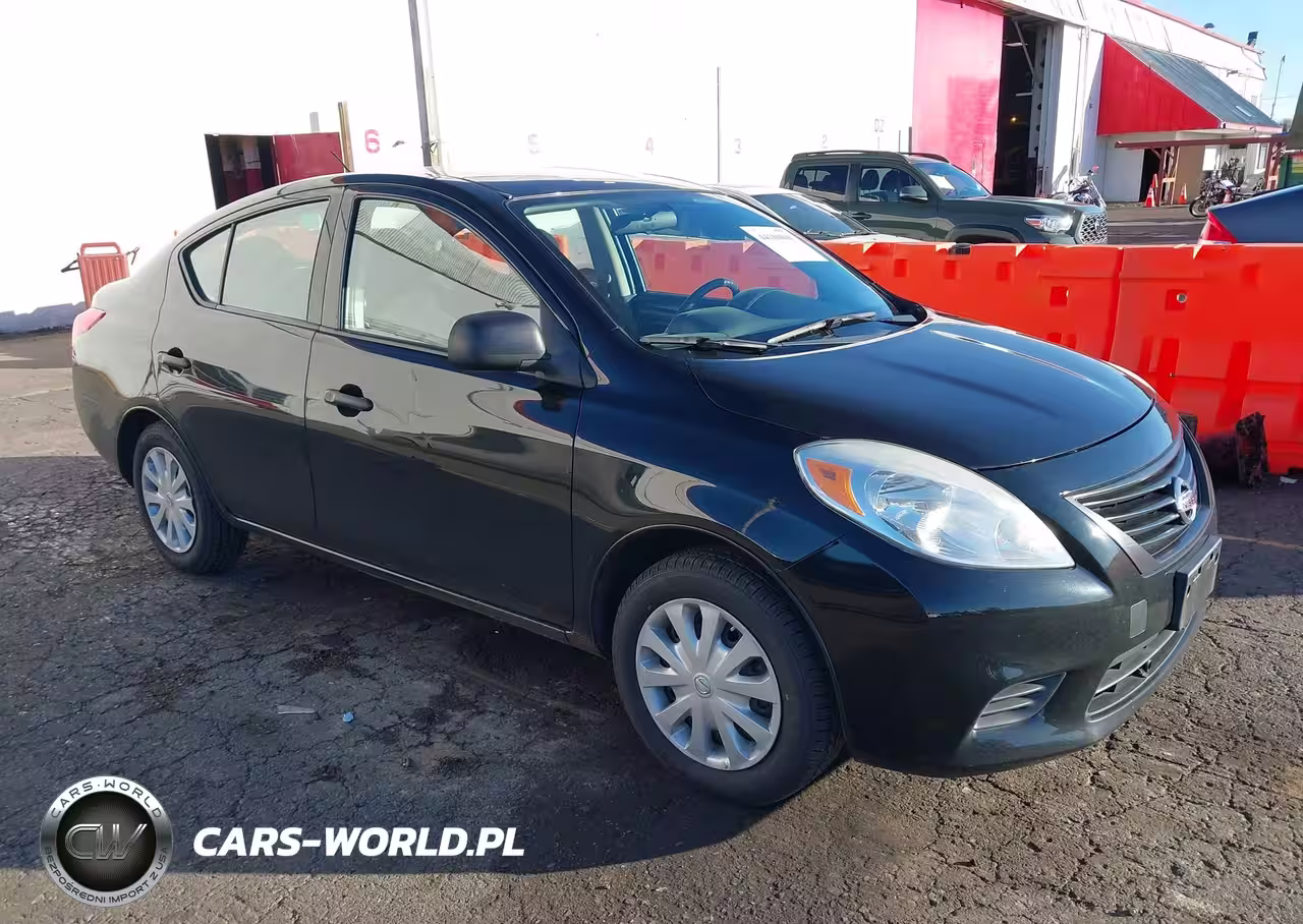 2012 Nissan Versa 1.6 S