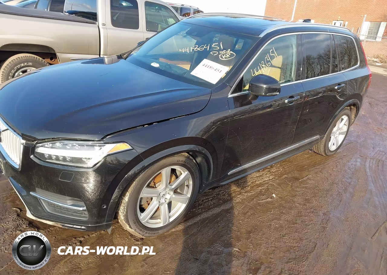 2016 Volvo Xc90 T6 First Edition VIN:YV4A22PN8G1004147 - 2