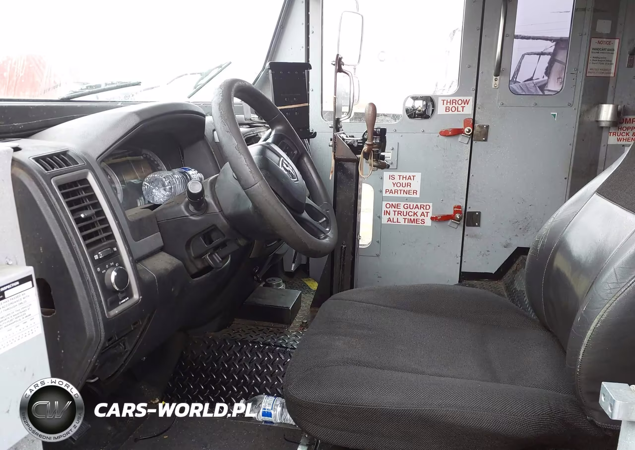 2014 Ram 5500 Chassis Tradesman-Slt VIN:3C7WRMALXEG222969 - 7