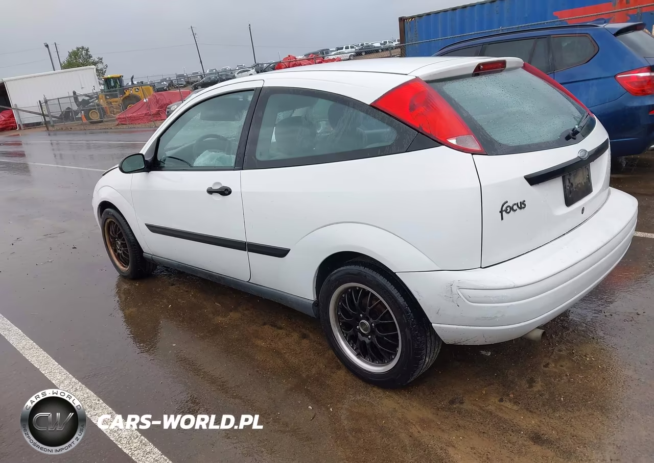2002 Ford Focus Zx3 VIN:3FAFP313X2R228872 - 3