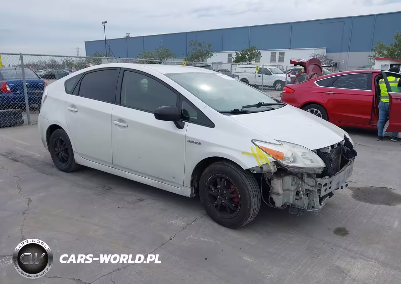 2013 Toyota Prius Two