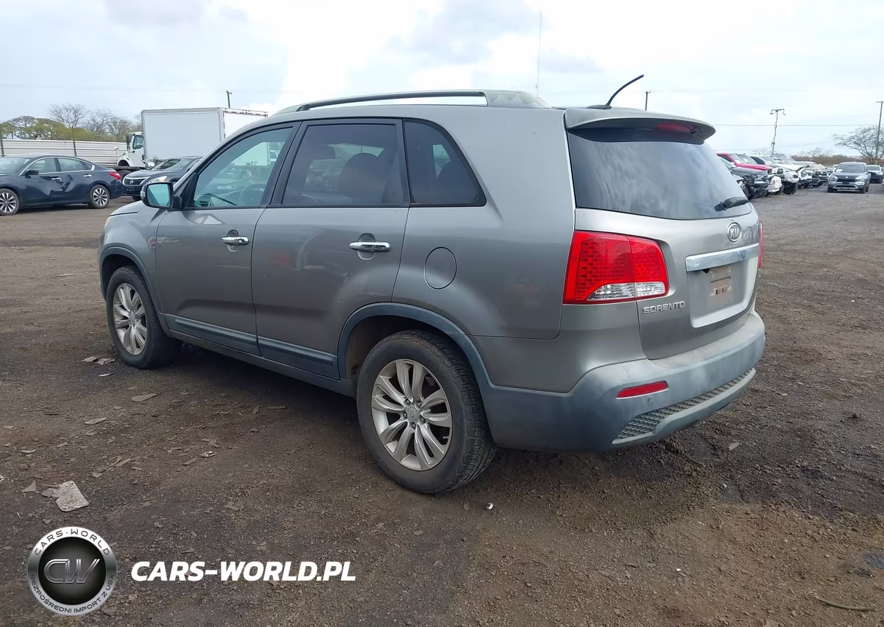 2011 Kia Sorento Ex VIN:5XYKU3A11BG118528 - 3