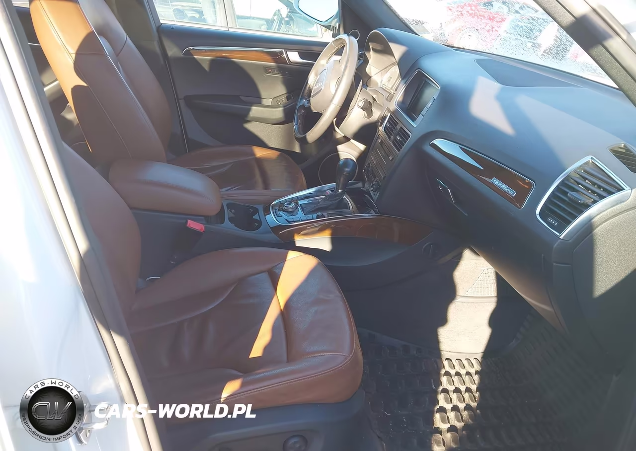 2011 Audi Q5 2.0T Premium VIN:WA1LFAFP4BA118968 - 5