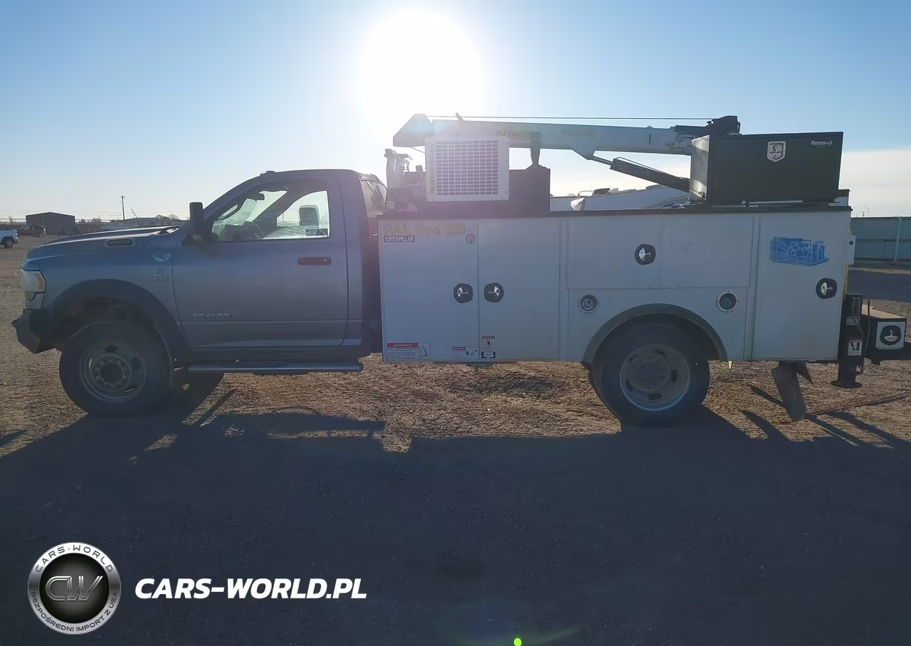2019 Ram 4500 Chassis Tradesman-Slt VIN:3C7WRLBL4KG659855 - 14