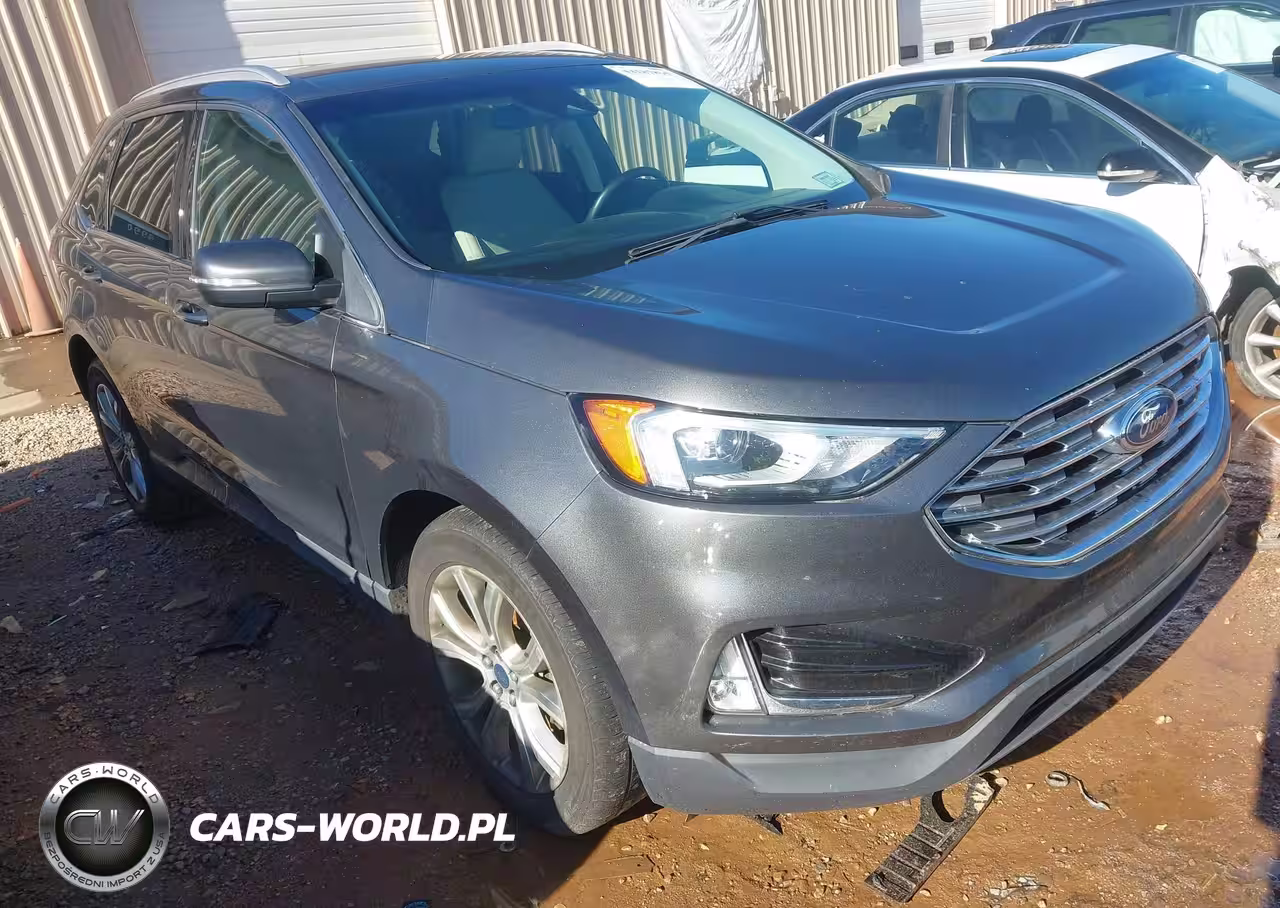 2019 Ford Edge Titanium