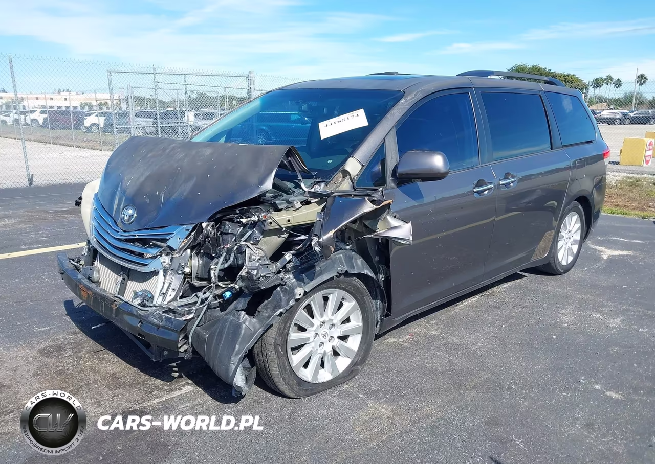 2012 Toyota Sienna Limited V6 7 Passenger VIN:5TDYK3DC5CS232677 - 2